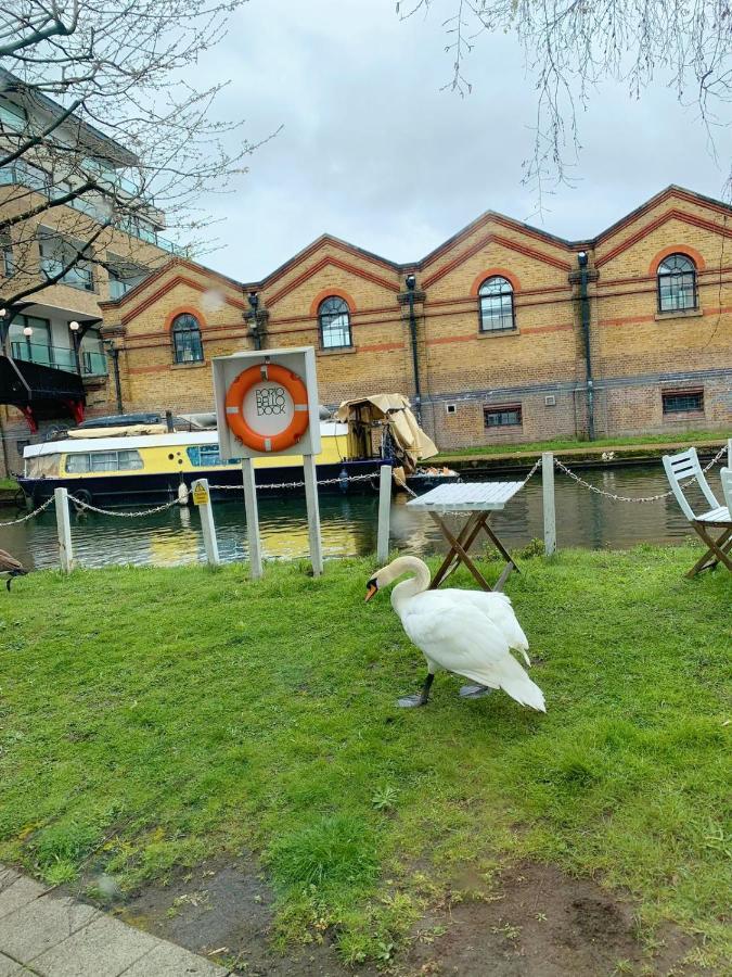 לונדון Portobello Dock Canalside Apartment מראה חיצוני תמונה